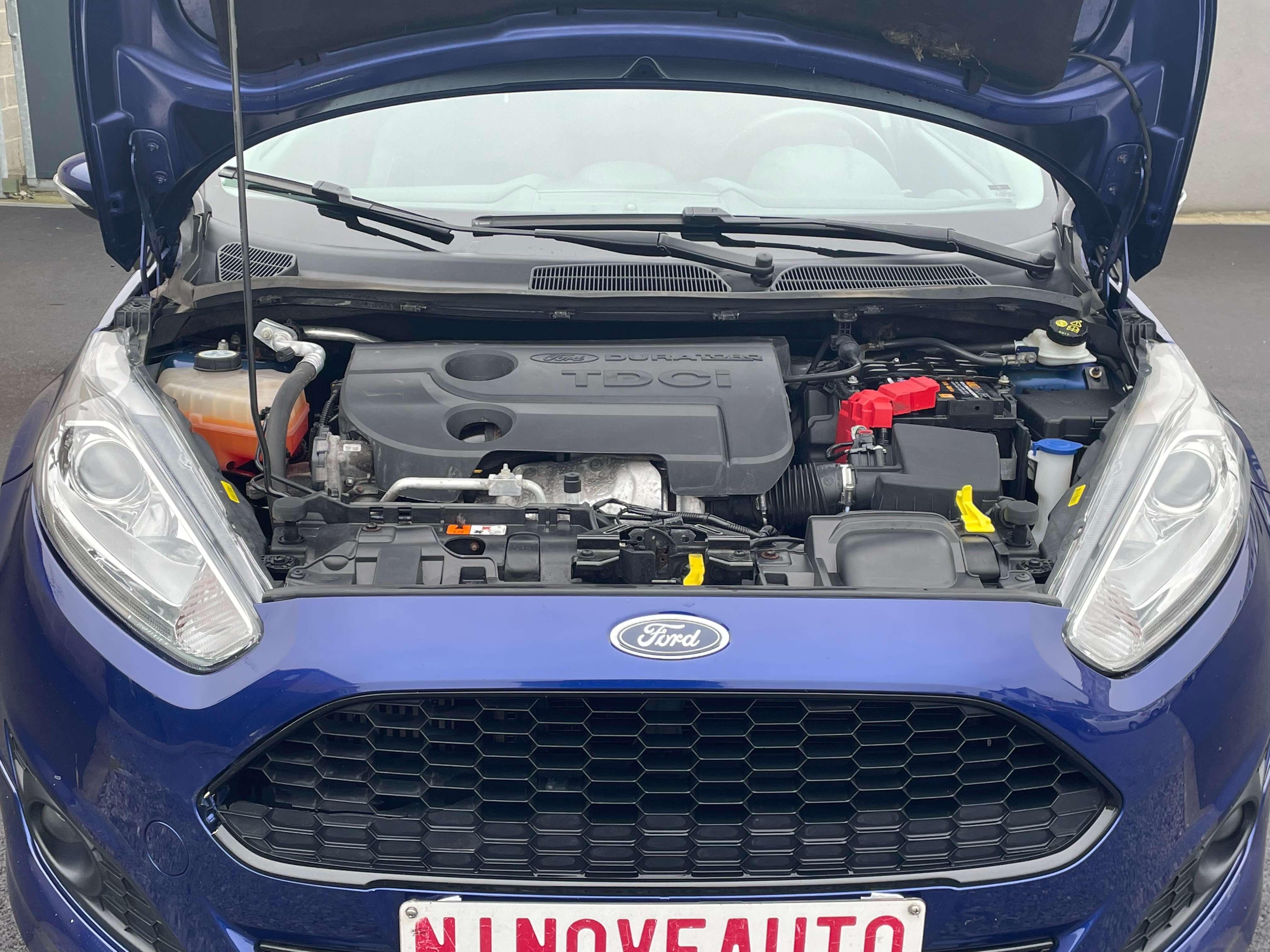 Ninove auto - Ford Fiesta