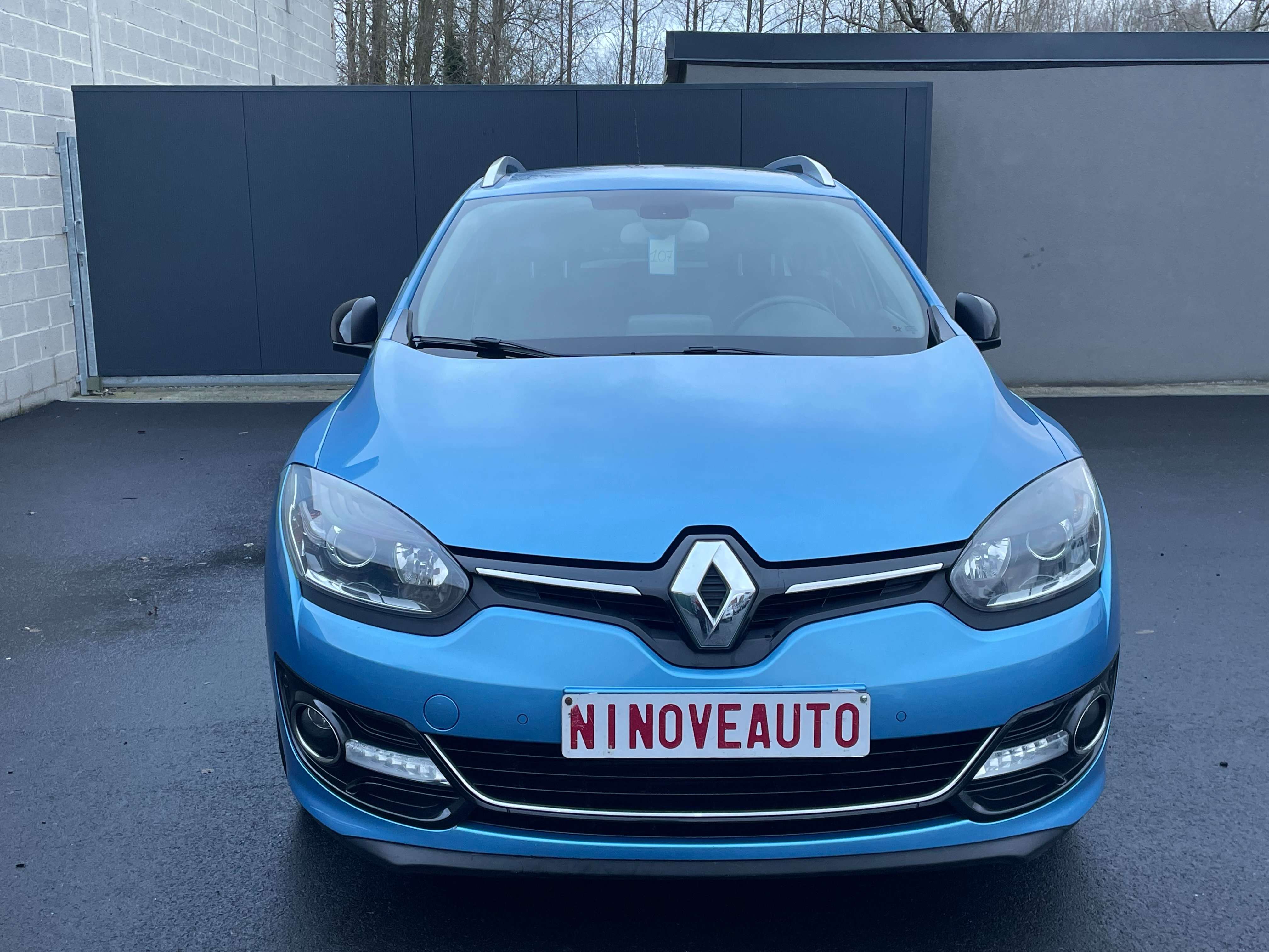 V-Motors - Renault Megane