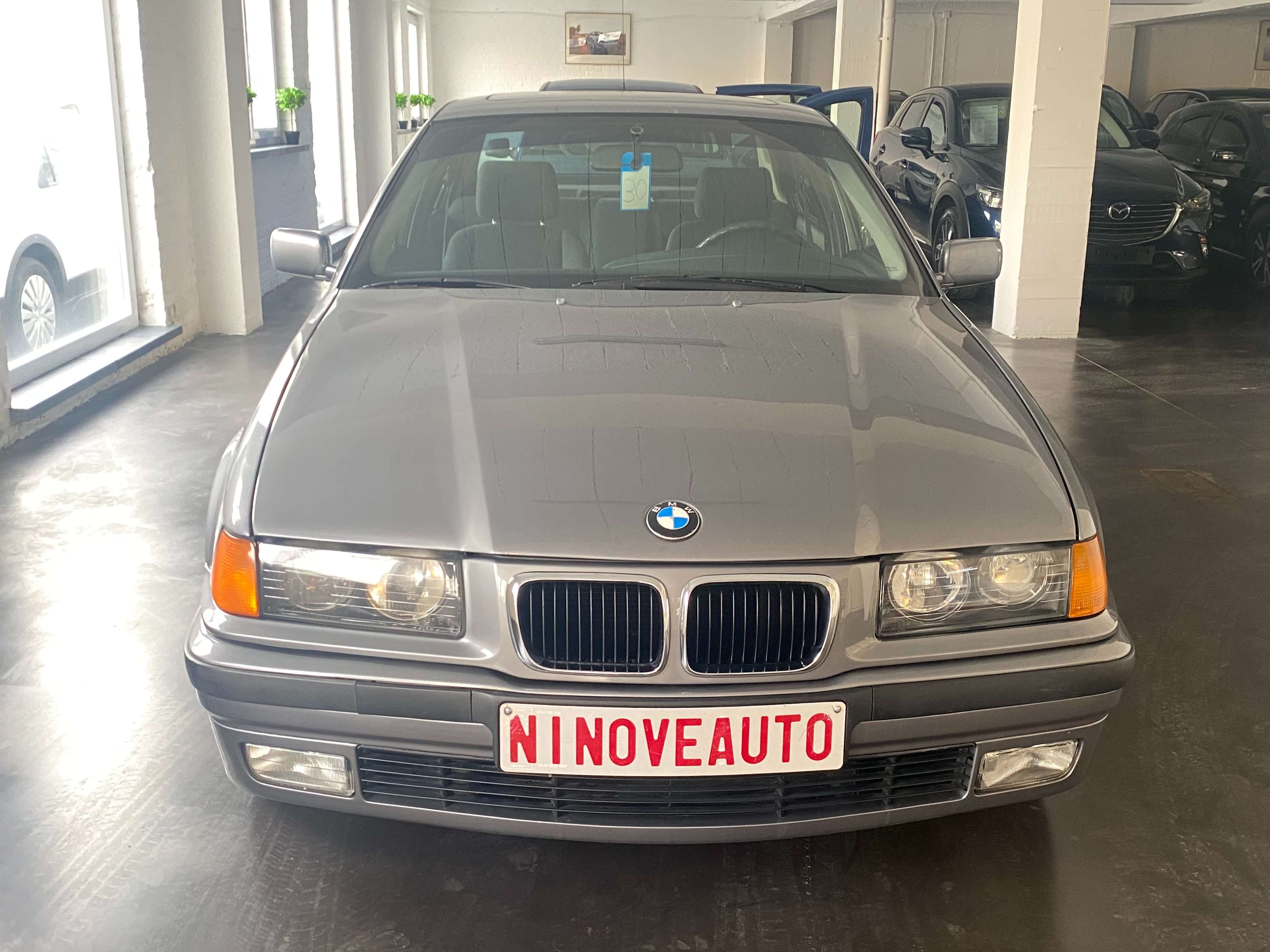 Ninove auto - BMW 318