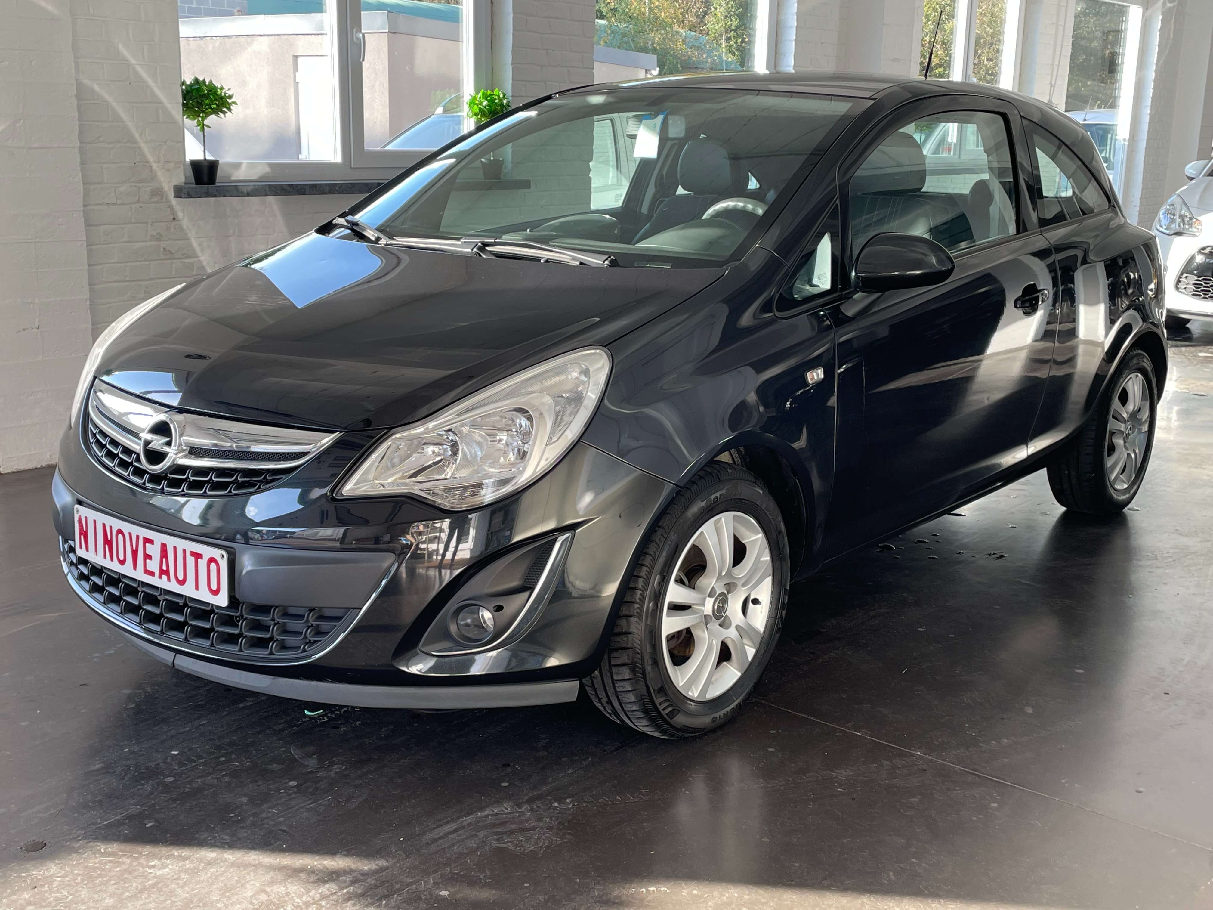 V-Motors - Opel Corsa