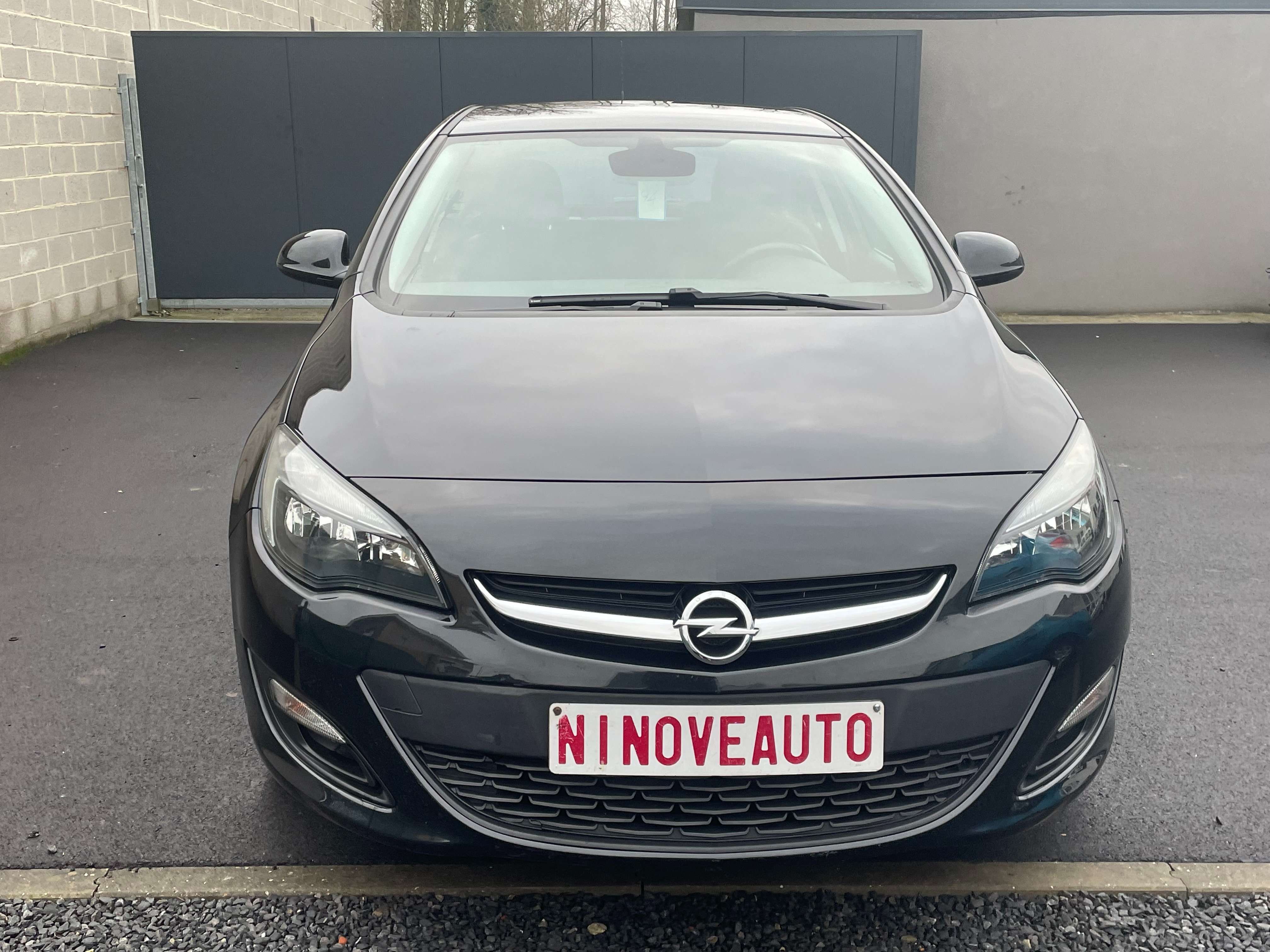 Ninove auto - Opel Astra