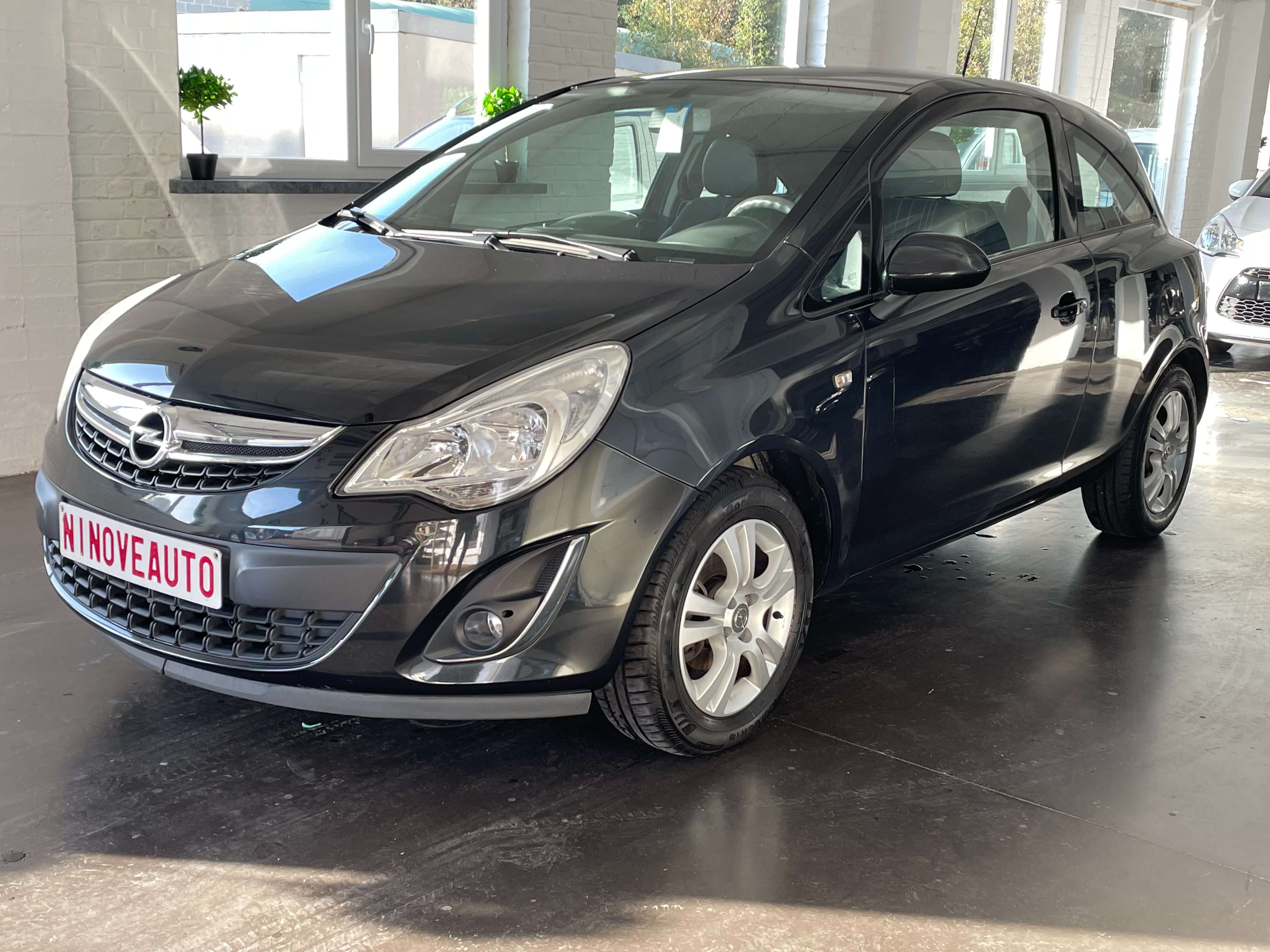 V-Motors - Opel Corsa