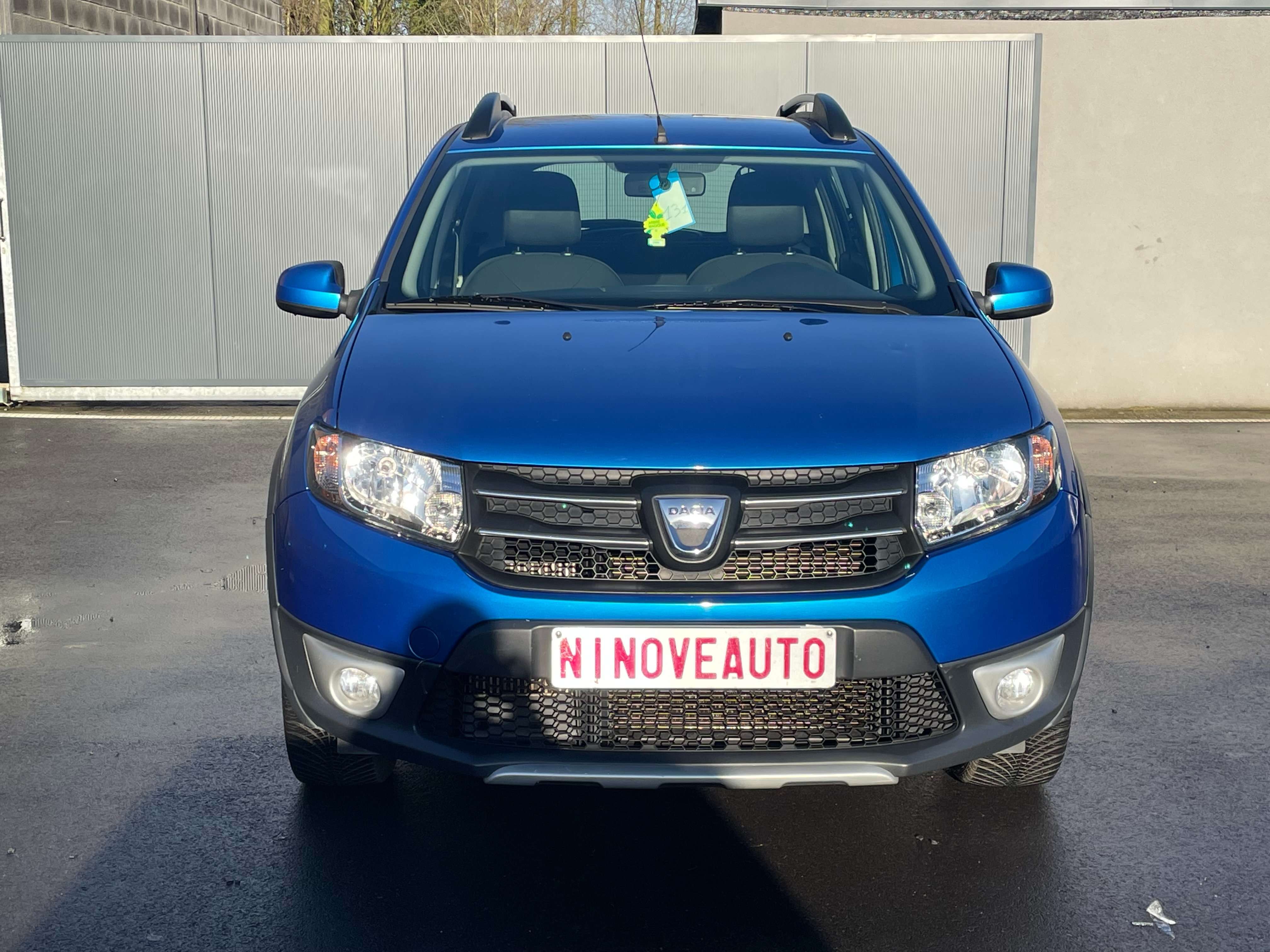 V-Motors - Dacia Sandero